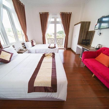 Khach San Tommy Hotell Dalat Eksteriør bilde
