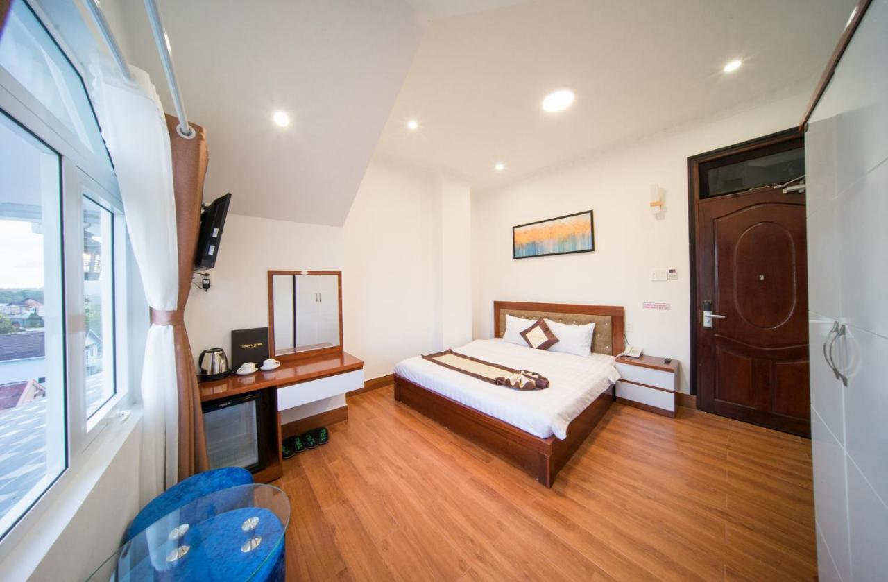 Khach San Tommy Hotell Dalat Eksteriør bilde