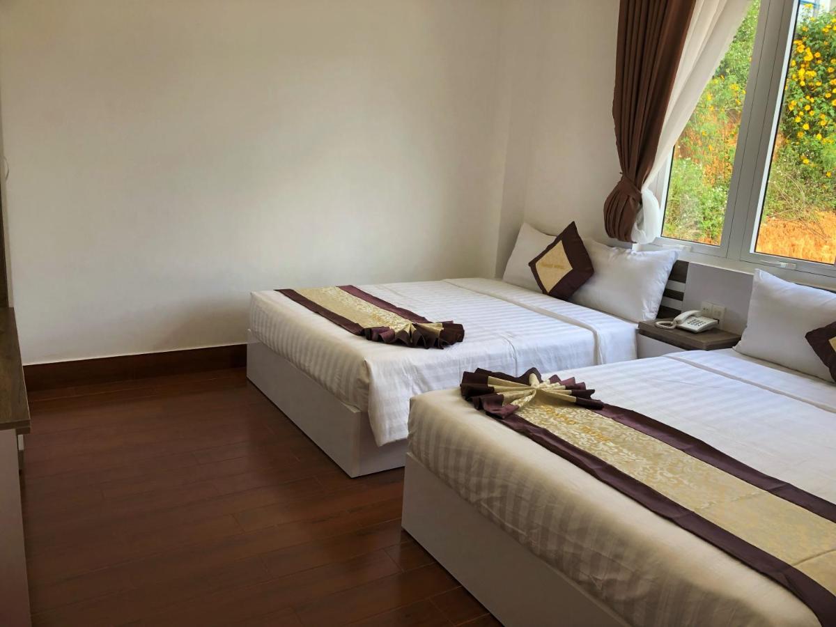 Khach San Tommy Hotell Dalat Eksteriør bilde