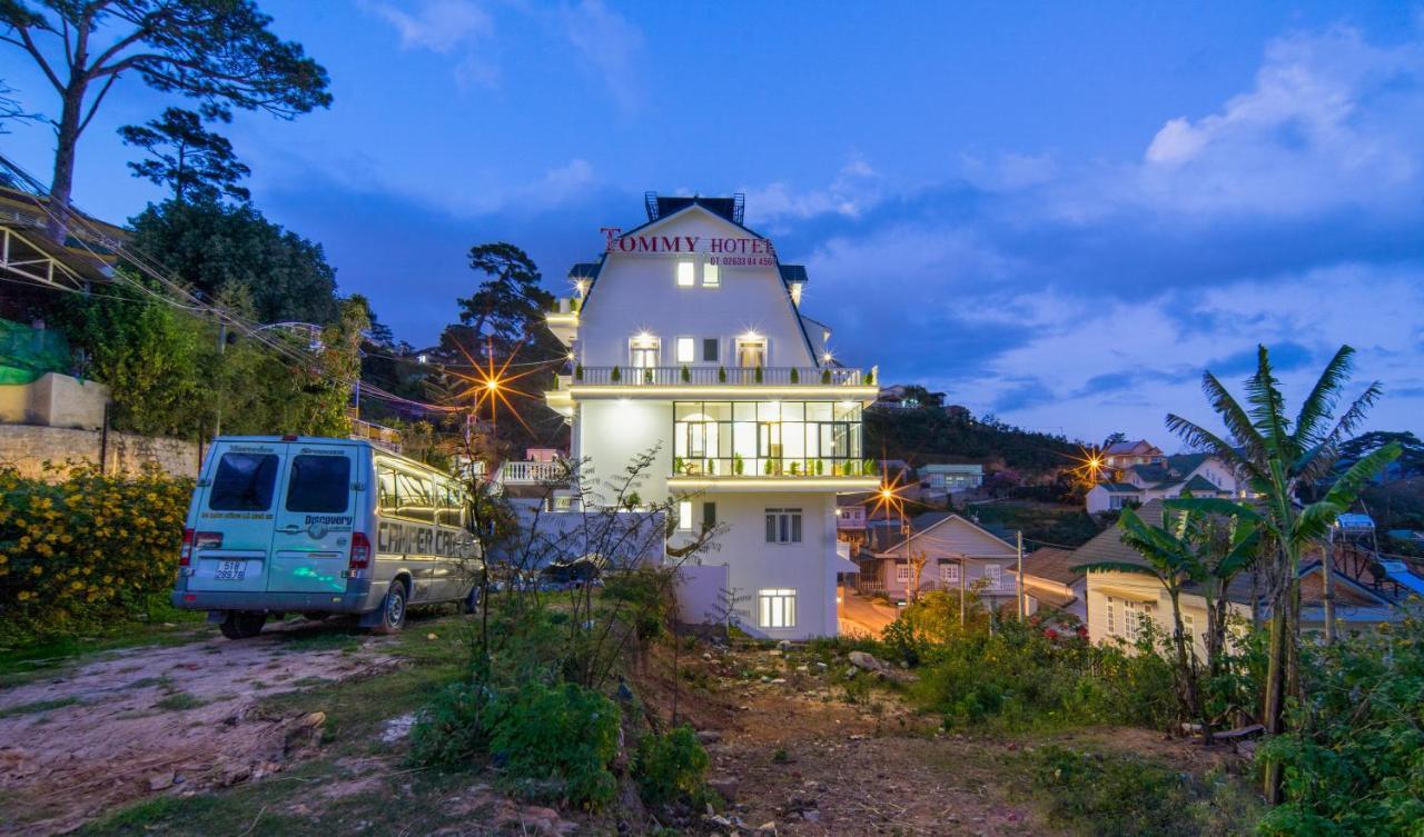 Khach San Tommy Hotell Dalat Eksteriør bilde
